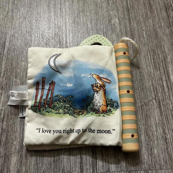 Kids Preferred Guess How Much I Love You Cloth - Picture 2 of 2